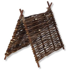 Szałas z gałązek dla szynszyli i koszatniczek - tunel, domek i gryzak 3w1