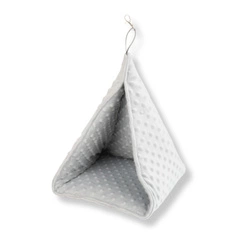 Wisząca piramida - domek z szarego polaru minki dla szynszyli